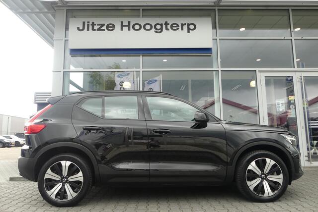 Volvo XC40 Recharge Core 70 kWh WINTER PACK, CRUISE, CLIMA, NAVI, CAMERA, PDC V&A, APPLE CARPLAY/ANDROID AUTO, STANDKACHEL, 25.217KM
