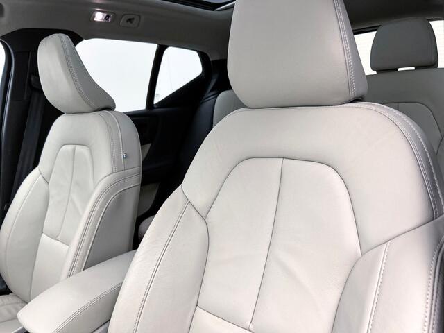 Volvo XC40 1.5 T4 Inscription | Panoramadak | Trehkaak | Adaptieve Cruise C