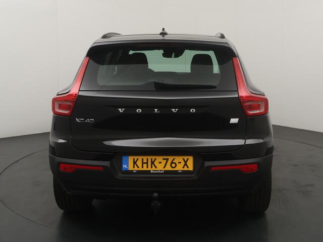 Volvo XC40 1.5 T5 Recharge 262 pk Inscription | Trekhaak | Stuur&Stoel verwarming | 19" LMV | Adapt. Cruise | Elektr. achterklep | Leer/Alcantara | Camera |