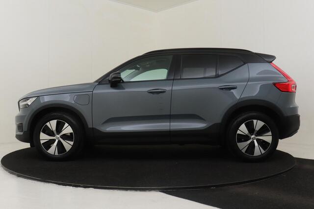 Volvo XC40 T4 RECHARGE R-DESIGN EXPRESSION -PANO.DAK|HARMAN/KARDON|360°CAM|LEDER|BLIS|STANDKACHEL|PRIVACY.GLAS