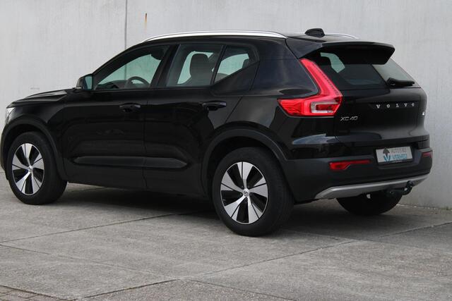 Volvo XC40 1.5 T2 Business Pro / AUTOMAAT / CAMERA / TREKHAAK