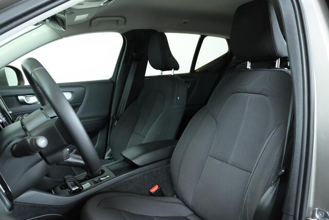 Volvo XC40 T4 Recharge Inscription Expression | Parkeerverwarming | Navigatie | 1ste eigenaar | Dealeronderhouden | Climate Control | 1ste Eigenaar | Parkeersensoren achter