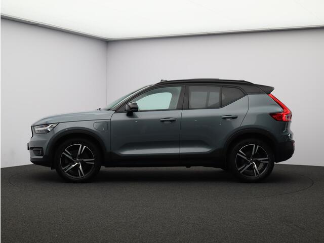 Volvo XC40 T5 Recharge R-Design / Panorama dak / 360 Camera / BLIS / Stuur+stoel+voorruit+achterbankverwarming / Harman Kardon / Memory seat