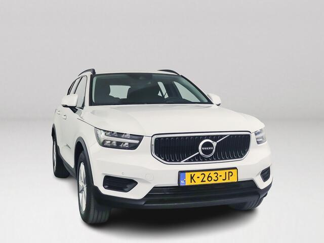 Volvo XC40 T2 Momentum Core | Parkeercamera | Cruise control | Navigatie