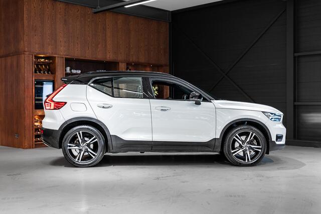 Volvo XC40 1.5 T4 Recharge R-Design Expression Pano | Stuur-Stoelverwarming