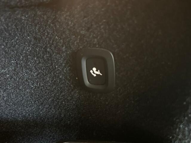 Volvo XC40 1.5 T4 Core Bright Trekhaak Navi