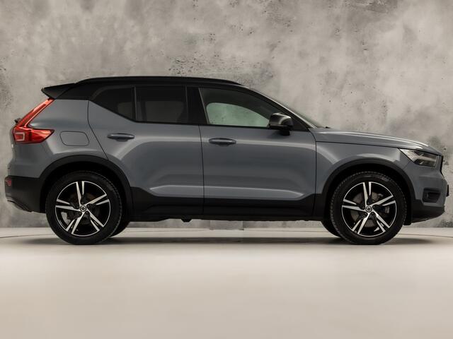 Volvo XC40 1.5 T5 Recharge R-Design 252Pk Automaat (APPLE CARPLAY, GROOT NAVI, STUUR/STOELVERWARMING, LEDER/ALCANTARA, GETINT GLAS, SPORTSTOELEN, CAMERA, ELEK ACHTERKLEP, NIEUWE APK, NIEUWSTAAT)