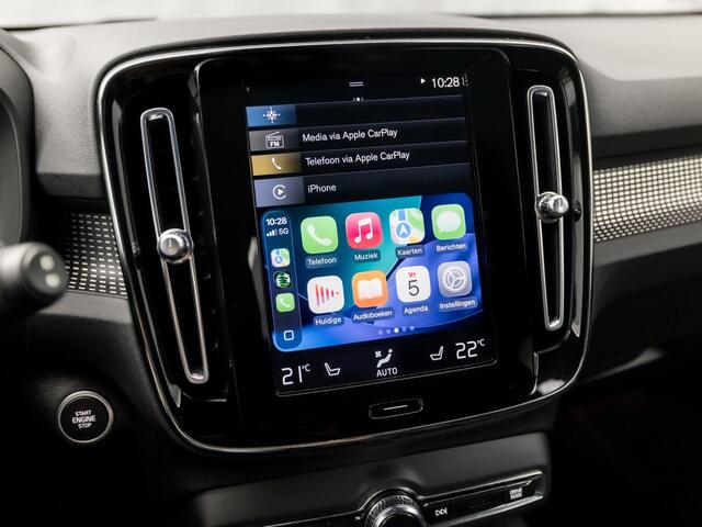 Volvo XC40 1.5 T5 Recharge R-Design 252Pk Automaat (APPLE CARPLAY, GROOT NAVI, STUUR/STOELVERWARMING, LEDER/ALCANTARA, GETINT GLAS, SPORTSTOELEN, CAMERA, ELEK ACHTERKLEP, NIEUWE APK, NIEUWSTAAT)