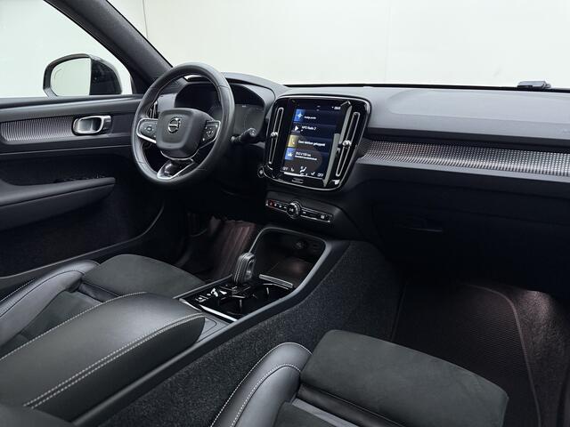 Volvo XC40 T3 163pk Automaat R-Design / Adapt. Cruise / BLIS / Nubuck / Stoel + Stuurw. Verwarming / Elektr. Trekhaak / PDC + Camera / 18'' / Elektr. Achterklep /