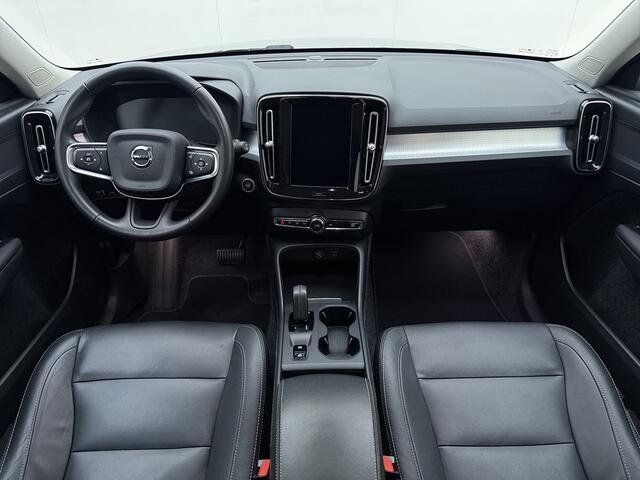 Volvo XC40 T4 211pk R-Design Expr. / Adapt. Cruise / Leder / BLIS / Stoel + Stuurw. Verwarming / PDC + Camera / DAB / Apple CarPlay / Elektr. Achterklep / Noodreservewiel / Keyless / 18'' /
