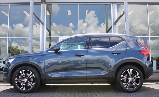 Volvo XC40 T4 211PK Automaat Recharge Inscription | Trekhaak | Camera | Keyless | Leder | Apple / Android auto |