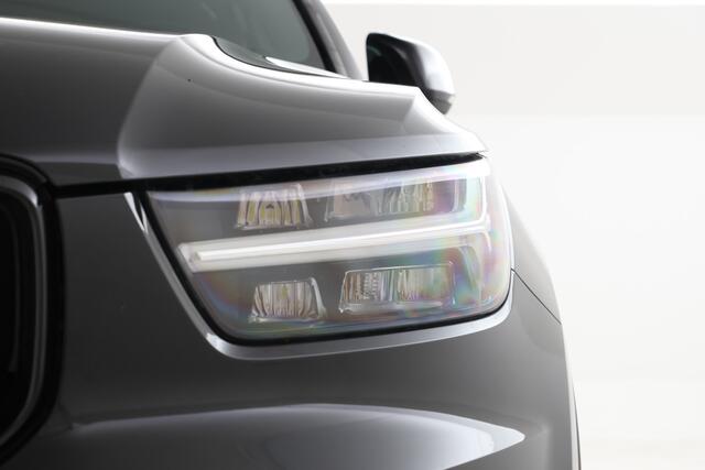 Volvo XC40 Recharge P8 AWD R-Design Grote accu, Als nieuw.