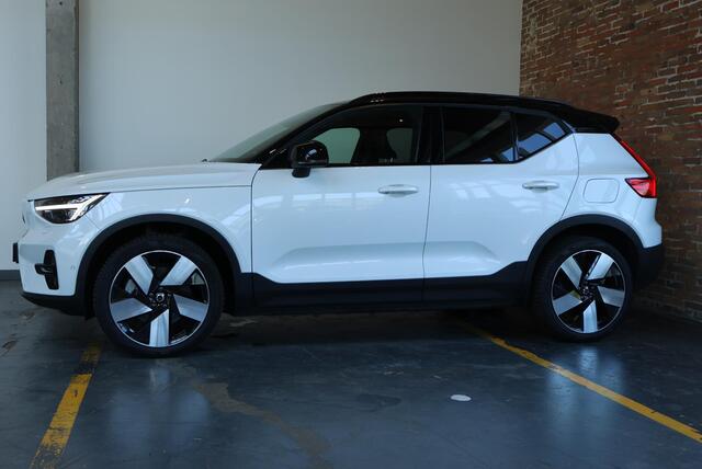 Volvo XC40 Single Motor Extended Range Ultimate 82 kWh | Panoramadak | 20'' Lichtmetalen velgen | 360° Parkeercamera | Parkeersensoren voor + achter | Google infotainment | Stoelverwarming | Electrische bedienbare voorstoelen met geheugen
