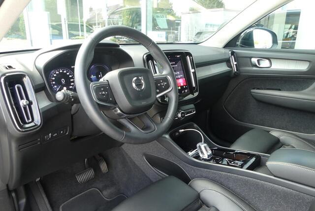 Volvo XC40 1.5 T4 Recharge Inscription WINTER PACK, LEER, ADAPT. CRUISE, CLIMA, NAVI, CAMERA, PDC V&A, APPLE CARPLAY/ANDROID AUTO, KEYLESS, ELEKT. ACHTERKLEP, 78.637KM