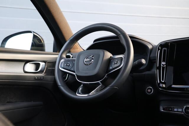 Volvo XC40 1.5 T4 Recharge R-Design Pano/Leder/LED/ACC/360/HK/Elek. stoelen/Keyless/Winter/19"