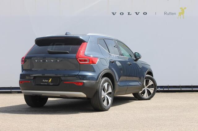Volvo XC40 T5 262PK Automaat Recharge Business Pro Blis / Panoramisch schuif-kaneldak / Adaptieve Cruise Control / Parkeersensoren voor en achter met parkeercamera /Cross traffic alert