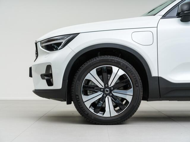 Volvo XC40 T4 Recharge Ultimate Dark