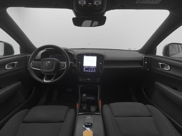 Volvo XC40 Single Motor Core 69 kWh | CAMERA | STOEL- EN STUURVERW. | TREKHAAK