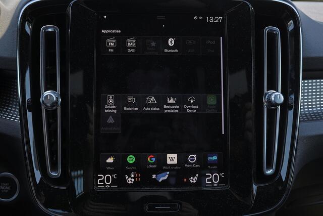 Volvo XC40 T4 Recharge R-Design Expression - IntelliSafe Assist & Surround - Harman/Kardon audio - Adaptieve LED koplampen - Parkeercamera achter - Verwarmde voorstoelen & stuur - Parkeersensoren voor & achter - Draadloze tel. lader - Extra getint glas - 19' LMV