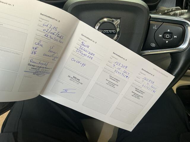 Volvo XC40 1.5 T5 Twin Engine Inscription Airco ACC Cr-Control CarPlay Panoramadak