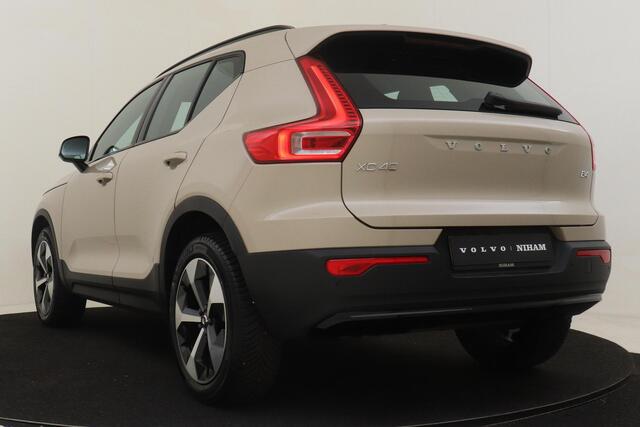 Volvo XC40 B4 (M-HYBRID) PLUS DARK -HARMAN/KARDON|CAMERA|ADAP.CRUISE|VERW.VOORRUIT|TREKHAAK|19"