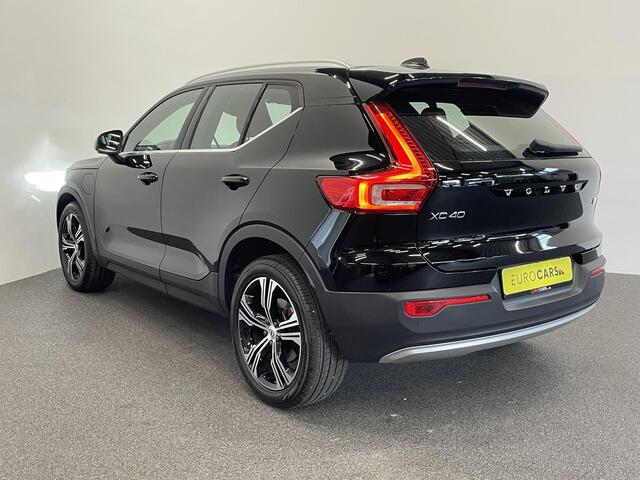 Volvo XC40 1.5 T5 Recharge Inscription Navigatie Apple Carplay Android Auto Camera Parkeersensoren Cruise Control Leder Full LED Stoel- en stuurverwarming Climate Control Lichtmetalen velgen