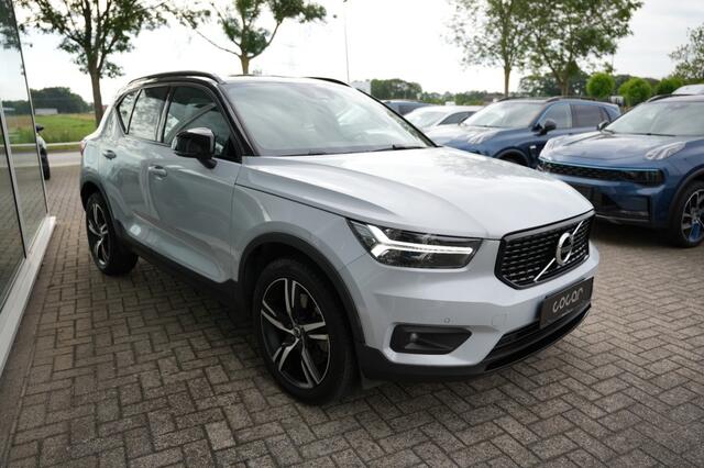Volvo XC40 1.5 T4 RECH R-DESIGN.CARPLAY,CAMERA,PLUGIN