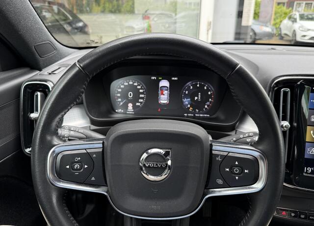Volvo XC40 1.5 T2 Bus. Pro |BLIS|Trekhaak|1e Eig.|