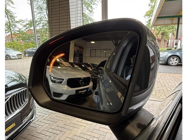 Volvo XC40 1.5 T2 Bus. Pro |BLIS|Trekhaak|1e Eig.|