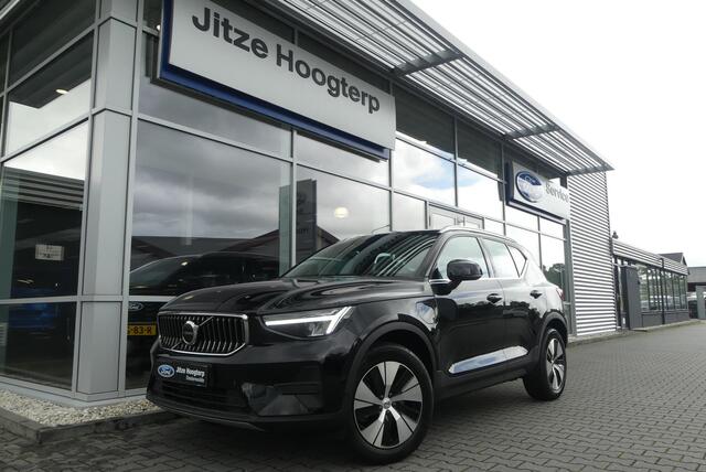 Volvo XC40 1.5 T4 Plug-in hybrid Essential Bright FACELIFT!, WINTER PACK, CRUISE, CLIMA, NAVI, CAMERA, PDC V&A, APPLE CARPLAY/ANDROID AUTO, 36.951KM
