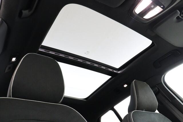 Volvo XC40 B4 (M-HYBRID) PLUS DARK -PANO.DAK|HARMAN/KARDON|POWER-SEATS|360°CAM|PRIVACY.GLAS|20"
