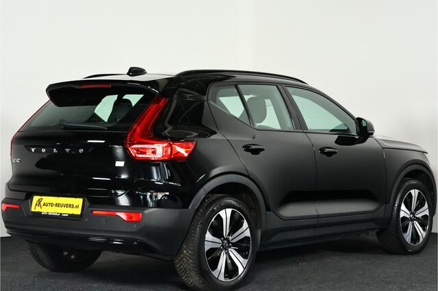 Volvo XC40 Recharge Plus 70 kWh Navi / Pilot assist / ACC / Camera / Trekhaak