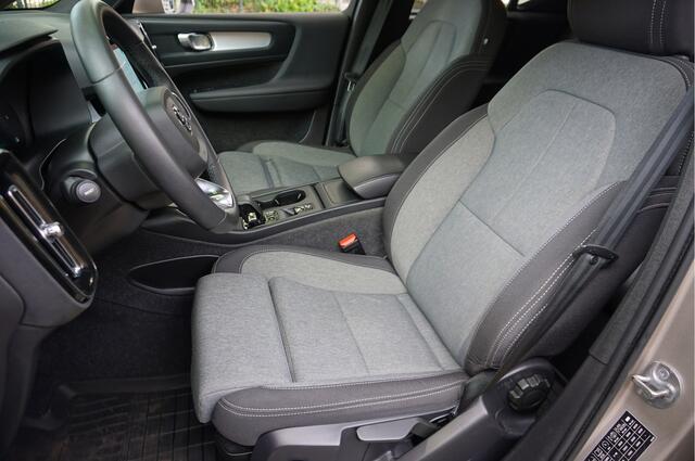 Volvo XC40 2.0 B3 Plus Stoel/stuur-verw. Pilootassistentie