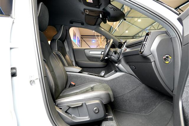 Volvo XC40 1.5 T4 Recharge 155kW/211pk DCT7 R-Design LEER/ALCANTARA + ADAPT.CRUISE + NAVI SENSUS + LANE ASSIST + PILOT ASSIST + STOEL-&STUURVERWARMING + CAMERA + KEYLESS ENTRY&GO + EL.TREKHAAK + PARKSENSOREN V&A + 19" LM-VELGEN!!