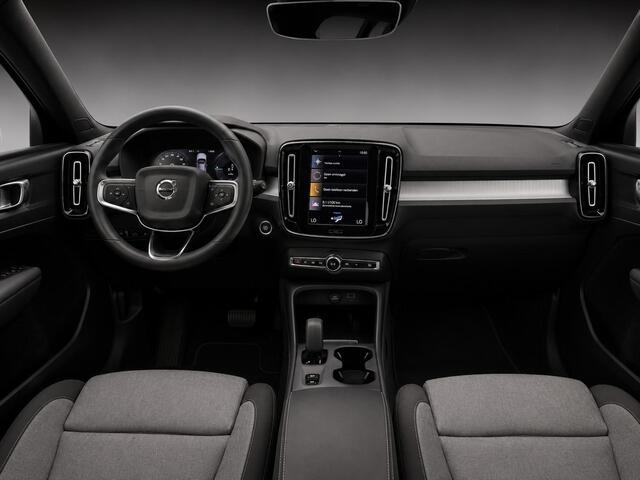 Volvo XC40 1.5 T5 PHEV Core Bright| Carplay|Camera|CruiseControl|Bluetooth|Keyless|