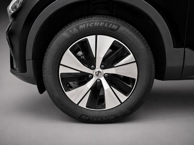 Volvo XC40 1.5 T5 PHEV Core Bright| Carplay|Camera|CruiseControl|Bluetooth|Keyless|