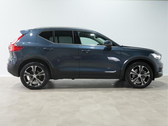 Volvo XC40 1.5 T4 Recharge Inscription Lederen bekleding Trekhaak Navigatie 211
