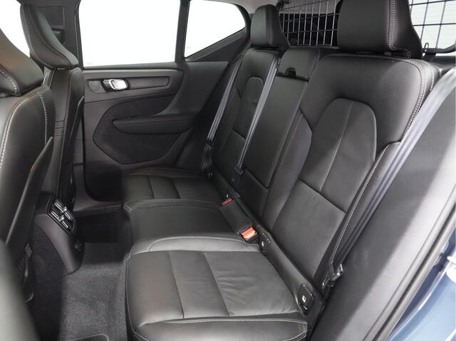 Volvo XC40 1.5 T4 Recharge Inscription Lederen bekleding Trekhaak Navigatie 211