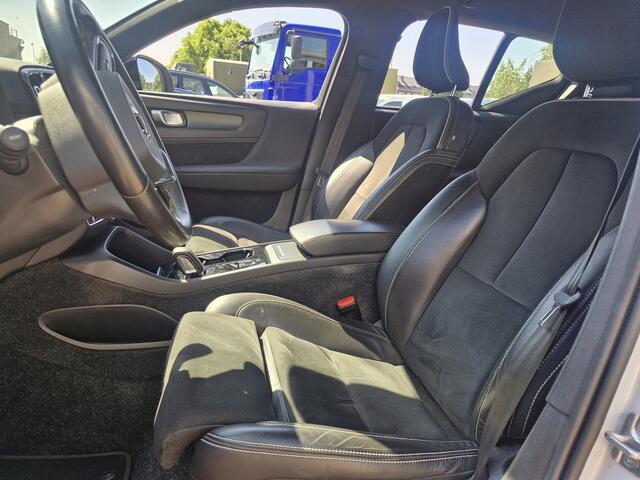 Volvo XC40 T3 R-Design elektrisch verstelb. stoel | Intelli safe | elektr. haak | camera |