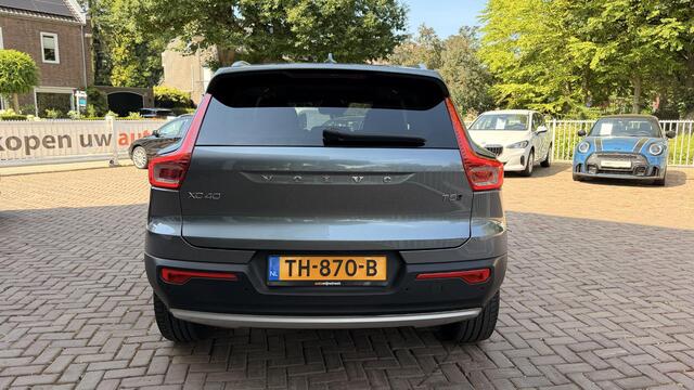 Volvo XC40 2.0 T5 AWD Intro Edition | Eerste eigenaar | Dealer onderhouden |