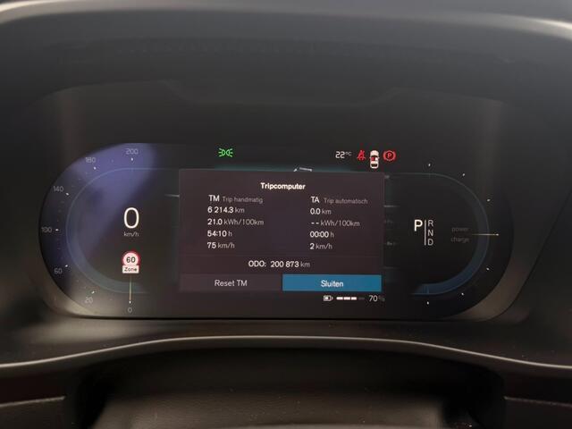 Volvo XC40 RECHARGE PLUS. DAB+, TREKHAAk, CARPLAY