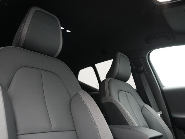 Volvo XC40 Core Recharge Pure 69 kWh 231pk Dealer O.H. | Warmtepomp | Camera | Sportstoelen & Stuur Verwarmd | Google Assistent | Apple Carplay | Cruise Control | Virtual Cockpit | DAB |