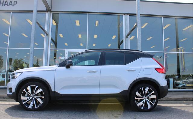 Volvo XC40 232PK Recharge Plus | Adapt. Cruise | BLIS | Warmtepomp | Camera + PDC | 20" LMV | Getint glas |