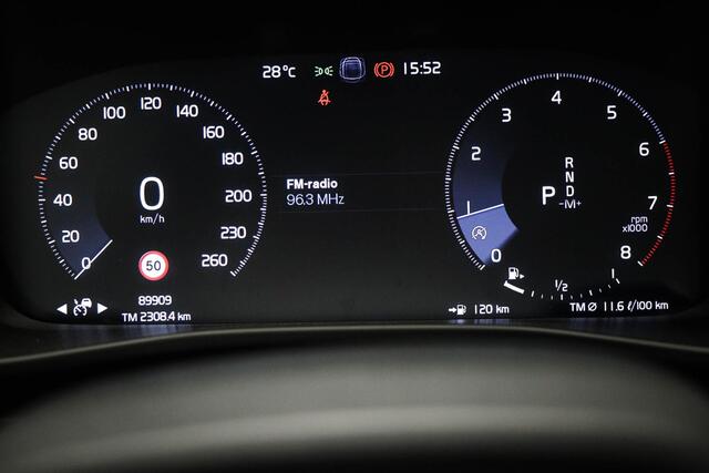 Volvo XC40 2.0 T4 | PANORAMADAK | BLIS | DAB | APPLE | ON CALL | CAMERA | 20"
