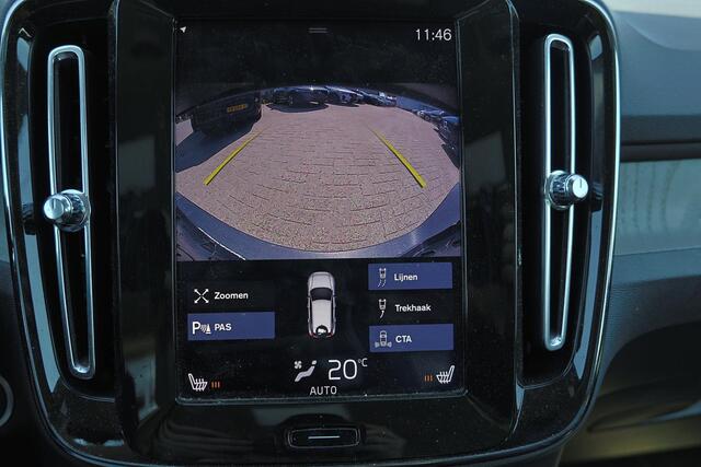 Volvo XC40 T5 Recharge Inscription - IntelliSafe - Parkeercamera achter - Verwarmde voorstoelen - Parkeersensoren voor & achter - 19' LMV - BLIS - Trekhaak semi-elektrisch inklapbaar