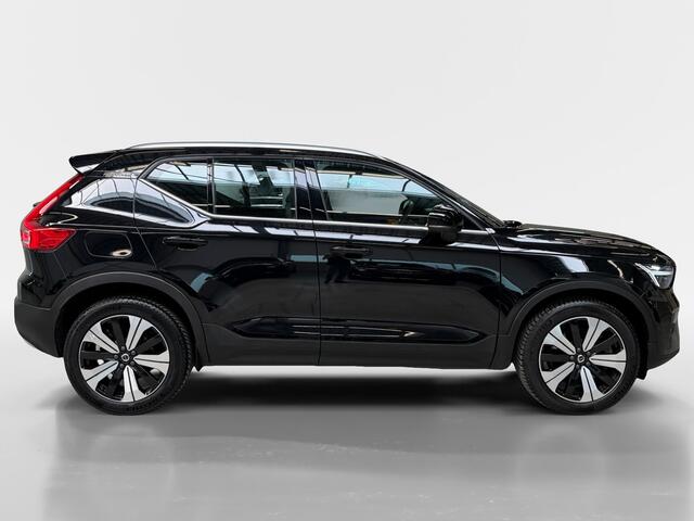 Volvo XC40 1.5 T4 Plug-in hybrid Ultimate Bright I Panoramadak I Leder I Elek. Achterklep I Elek. Stoelen I Carplay I Camera I