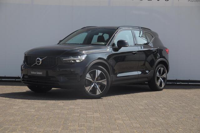 Volvo XC40 T4 211PK Automaat Recharge R-Design / Adaptieve cruise control / BLIS / stoel - en stuurwielverwarming / Elektrische achterklep / Parkeersensoren met camera / Apple carplay / All season banden