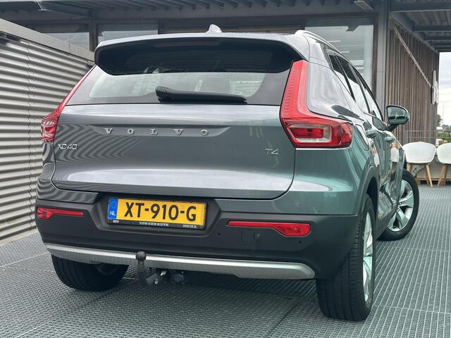 Volvo XC40 2.0 T4 Momentum 4 cilinder, Automaat, Driver assist, BLIS, Adaptive cruise, Trekhaak afneembare kogel, 360 graden parkeercamera, Stoel en stuurverwarming, Parkeerverwarming met timer