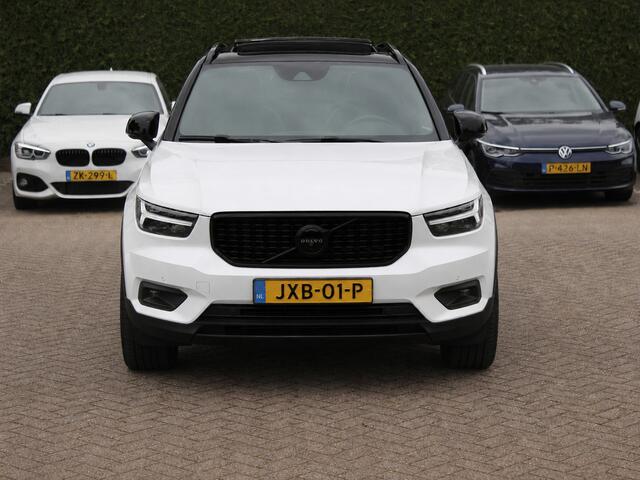 Volvo XC40 1.5 T5 Twin Engine R-Design / Panoramadak / 360Camera / Harman Kardon / 21'' / Stoel+Stuurverwarming / CarPlay / Dodehoek / DAB / Cruise Control