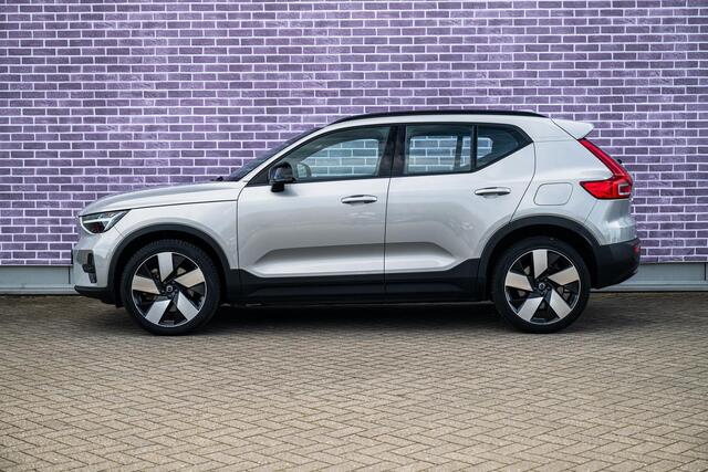 Volvo XC40 Recharge Plus 70 kWh | Adaptieve Cruise Control | Dodehoek Detectie | Stoel en Stuurverwarming | 20" | Nubuck Bekleding |